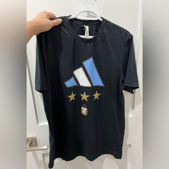 Argentina World Cup Champions 2022 3 STARS Adidas Tee Shirt - Picture 1 of 2